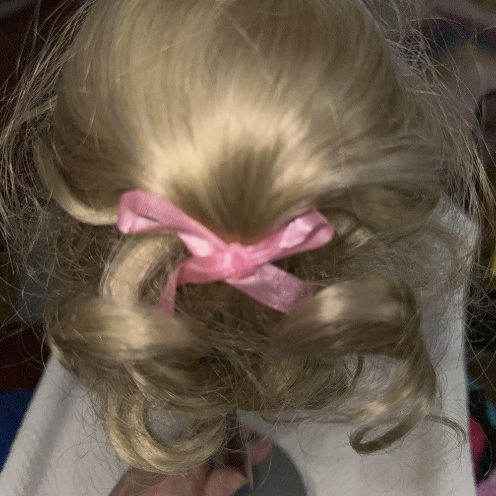CONNIE Playhouse Doll Wig Size 12-13 Color Pale Blond Modacrylic Wavy - Picture 7 of 9